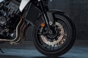 Concessionária Honda Kaito Motos de Ivaiporã | Motos Honda 0 KM é na Honda Kaito Motos de Ivaiporã , conheça mais da CB 1000R Neo Sports Café Evolução na máxima potência.