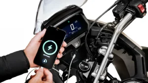 202508_SAHARA_GALERIA_Entrada_USB-C_0