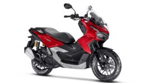 A HONDA ADV 2025 apresenta um design imponente, arrojado e cheio de estilo. Tudo isso para você viver a melhor aventura. Melhores condições somente na concessionária KAITO MOTOS.