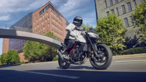 HORNET750_Galeria_05